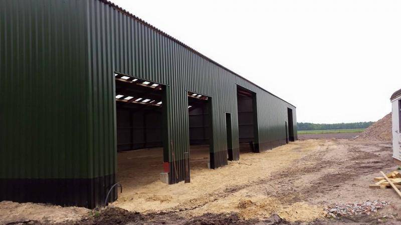 monteren golfplaten en scharniernokken